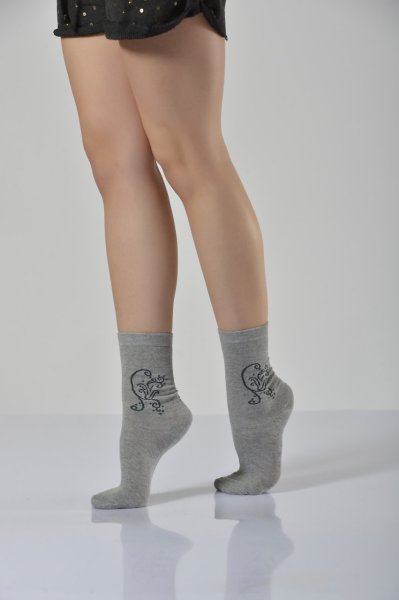 Kadın Desenli Soket Çorabı  - Açık Gri