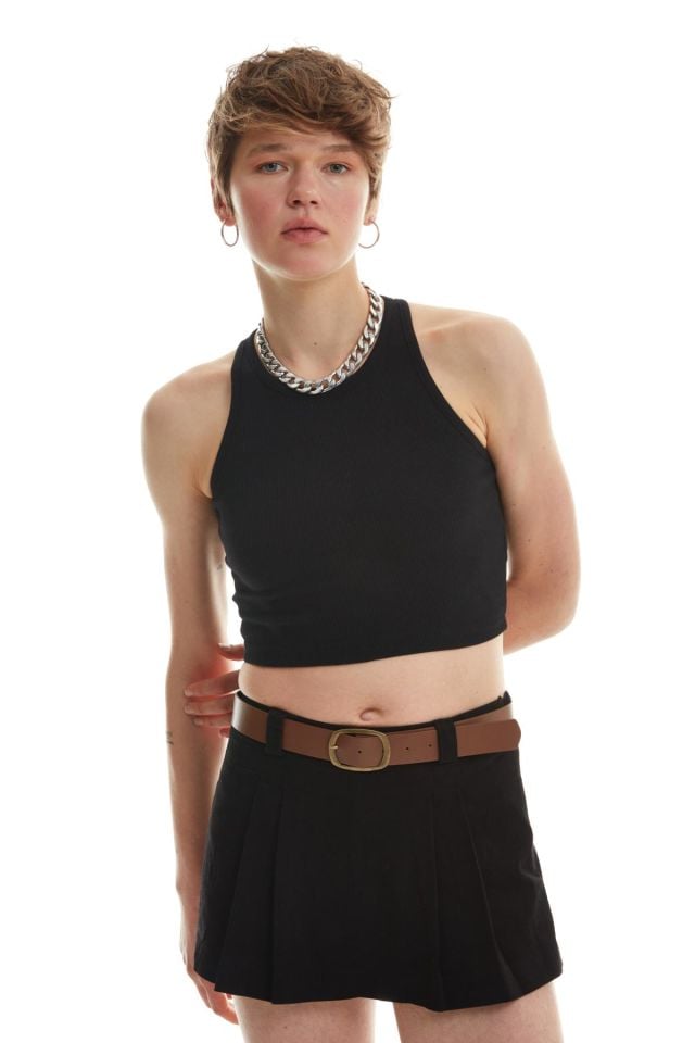 QUZU Halter Yaka Crop Atlet  - Siyah