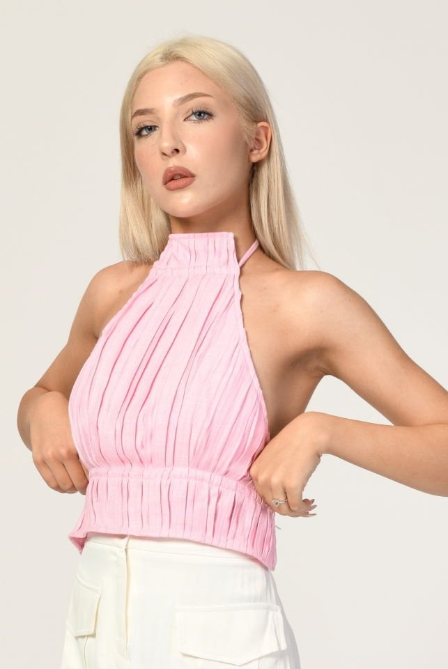 QUZU Halter Yaka Sırtı Bağlamalı Pileli Crop Bluz  - Pembe