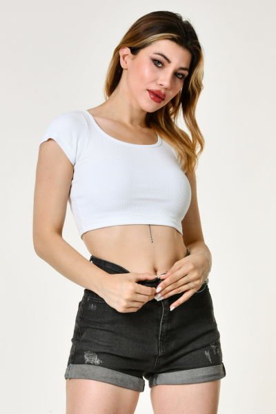 Noori Likralı Kaşkorse Yuvarlak Yaka Kadın Crop Top  - Beyaz