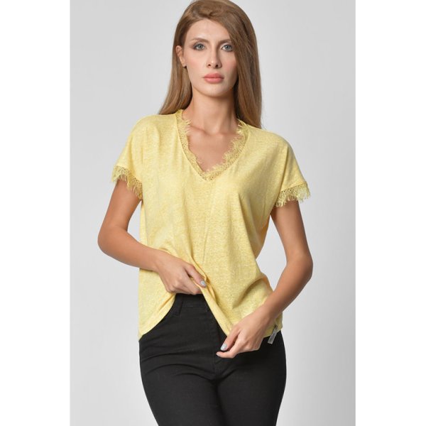 Cotton Candy Yaka ve Kol Dantel Detaylı Kadın T-Shirt - Sarı