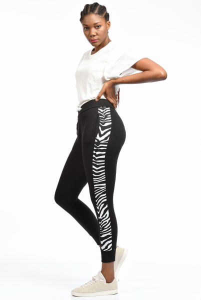 Zegy Yanları Beyaz Zebra Desenli Kadın Eşofman  - Siyah