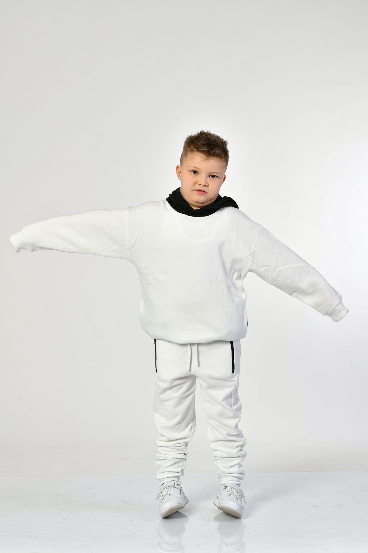 Noori Cepli Kapüşonlu Erkek Çocuk Sweatshirt  - Beyaz