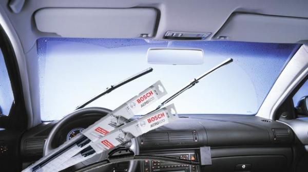 Volkswagen Polo 2000 - 2002 Ön Silecek Süpürgesi Bosch Marka