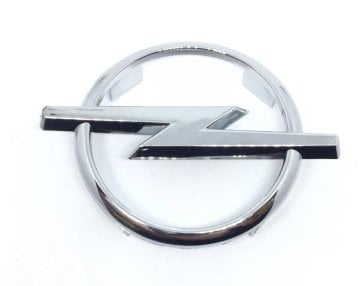 Opel Corsa B Ön Panjur Amblemi GM 97 ->