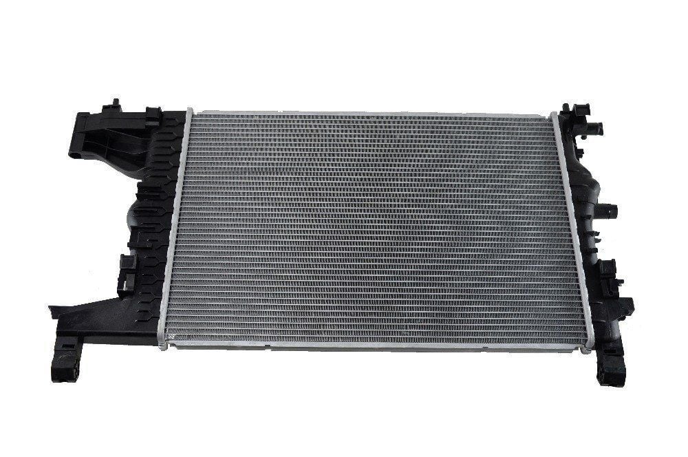 Chevrolet Cruze 1.6 Su Radyatörü Otomatik Vites 13267652