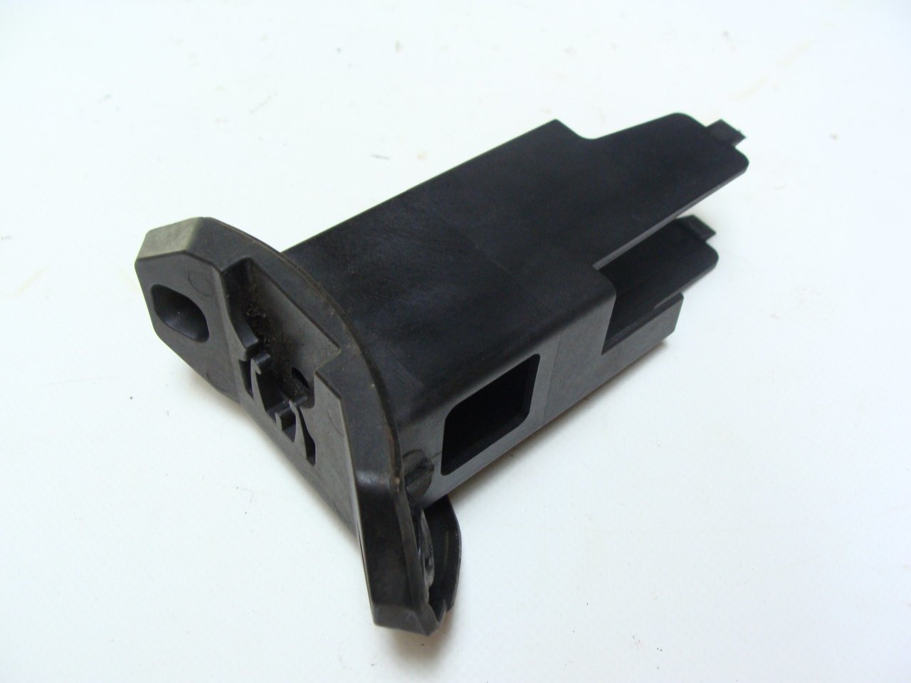 Opel Corsa C Yakıt Depo Kilit Karşılığı 2004 ve Sonrası GM - 5182839 - 13118783