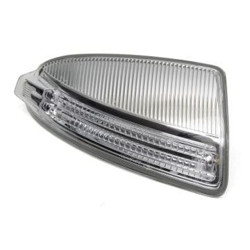Mercedes W204 Kasa 2007-2010 Arası Sağ Ayna Sinyali Ulo Marka 3099020 - 2048200821