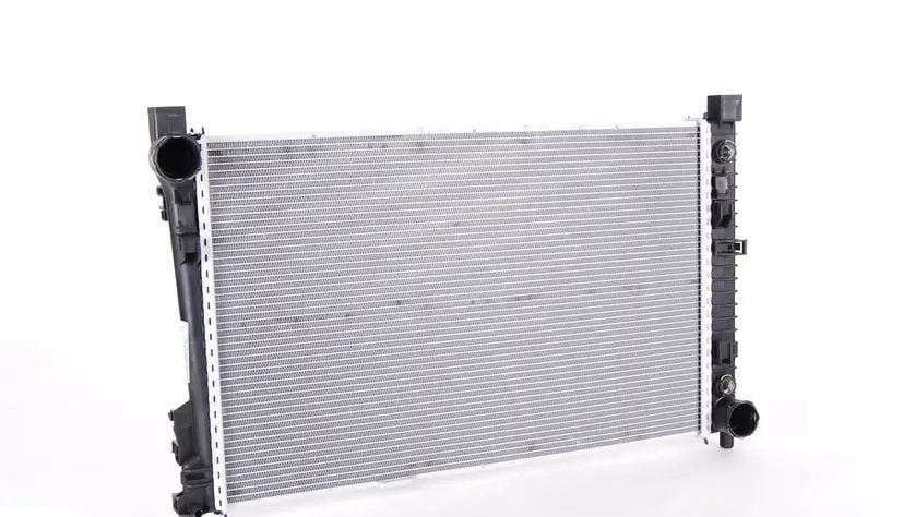 Mercedes W209 Kasa CLK Serisi 200 Su Radyatörü İthal Marka 2035000503