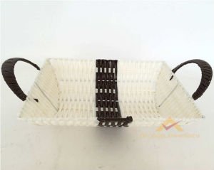 DEKORATİF PLASTİK DOKUMA 27X21 CM EKMEK SEPETİ
