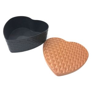 23x22 cm kapaklı çok amaçlı hasır görünümlü kalpli hediye kutusu  plastik çikolata saklama kutusu
