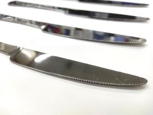 Paslanmaz Çelik Boncuk md22cm Yemek Bıçağı 6 adet Orta Kalite Bıçak Günlük Kullanım için Sofra Seti
