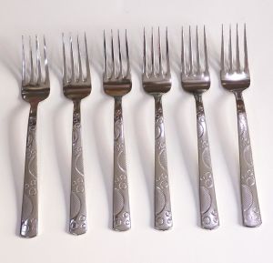 Paslanmaz Çelik Yemek Çatalı Set Boncuk md 20cm 6 adet Orta Kalite Çatal Günlük Kullanıma Sofra Seti
