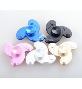 Yılın Hız Şampiyonu Metal 3 kanat Stres Çarkı Son Teknoloji Orjinal Fidget Hand Spinner Süper Dönüş