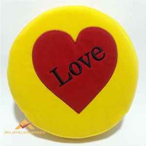 LOVE DESENLİ SARI DEKORATİF EMOJİ YASTIK
