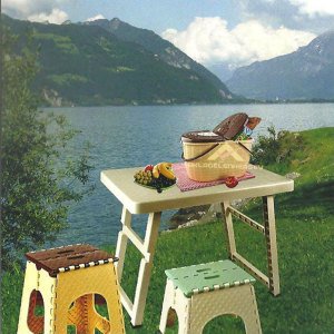 Pratik Katlanabilir Piknik Masası 40x52x4cm Ebatında Şık Tasarım Portatif Katlanır Piknik Sehpası