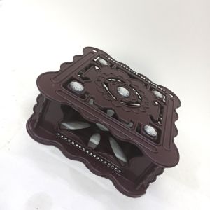 18.5 x 18.5 cm Kare Plastik Dekoratif Kahverengi Peçetelik