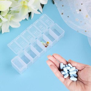 7 Bölmeli Şeffaf Renkli Haftalık İlaç Saklama Kutusu Plastik