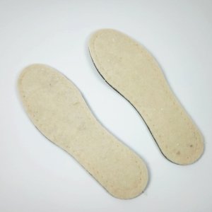 Erkeklere Özel Üretim Doğal Ayakkabı Keçesi Kaymaz Toplanmaz