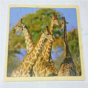 24 PARÇADAN OLUŞAN ÇOCUKLARIN GÜZEL ZAMAN GEÇİREBİLECEĞİ EĞLENCELİ ZÜRAFA FİGÜRLÜ AHŞAP PUZZLE