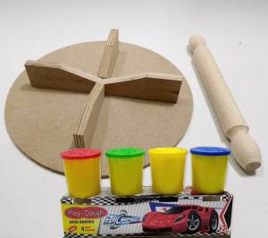 4 Renk Oyun Hamuru Hediyeli Prenses Model Merdaneli Oyun Sofrası Seti 25cm Sofra-24cm Merdane-4x50gr Sağlıklı Hamurlarla Büyük Boy Ahşap Oyun Hamuru Sofrası