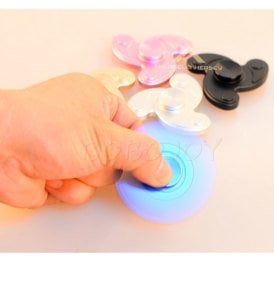 Yılın Hız Şampiyonu Metal 3 Kanat Stres Çarkı Son Teknoloji Orjinal Fidget Hand Spinner Süper Dönüş