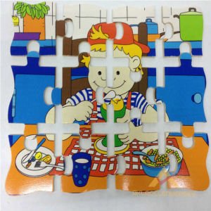 12 PARÇADAN OLUŞAN ÇOCUKLARIN GÜZEL ZAMAN GEÇİREBİLECEĞİ EĞLENCELİ ÇOCUK FİGÜRLÜ AHŞAP PUZZLE