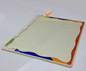 12 PARÇADAN OLUŞAN ÇOCUKLARIN GÜZEL ZAMAN GEÇİREBİLECEĞİ EĞLENCELİ ÇOCUK FİGÜRLÜ AHŞAP PUZZLE