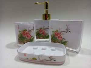 Akrilik Şeffaf Çiçek Desenli 4'lü Banyo Seti(Sıvı Sabunluk, Kuru Sabunluk, Fırçalık, Macunluk)