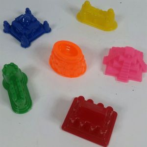 Heroes Kinetic Sand Kum Havuzu Ve Kum Kalıpları Tam Set 6 Parça Rengarenk Oyun Kalıpları