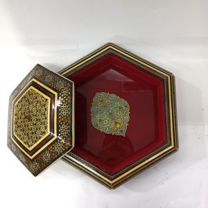 Ahşap Altın Varaklı Kakma Sedef İşlemeli İnce El İşçilikli Altıgen Kutu 25 cm En, 4 cm Boy