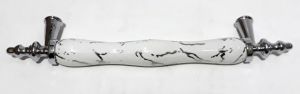 Delikler Arası 13cm Boyu 18cm Metal ve Porselen Üstüne Desenli   3 Renk Çekmece Kulpu