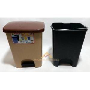 25 Litre Pedallı Kaliteli Plastik Çöp Kovası No.4 44x35x27cm