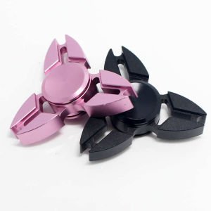 Yılın 1 numara Starı Metal Stres Çarkı 3 kanatlı Orjinal Metal Fidget Hand Spinner Yüksek Dönüş gücü