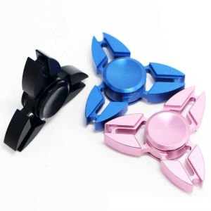 Yılın 1 numara Starı Metal Stres Çarkı 3 kanatlı Orjinal Metal Fidget Hand Spinner Yüksek Dönüş gücü
