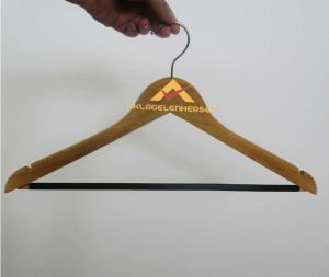 1.SINIF KAYDIRMAZ PVC BORU TAKVİYELİ AHŞAP ASKI