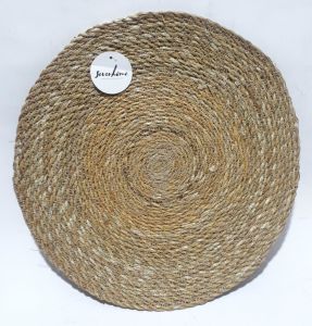 Yemeklerinizi Servis Etmek İçin 35x35cm Çapında Yuvarlak Hasır   Kaliteli Malzemeden Üretilmiştir