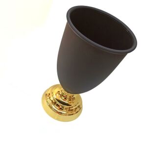 Kupa Stili Özellikli Plastikten Metal Tabanlı 28 cm Dekoratif Çiçek Vazosu