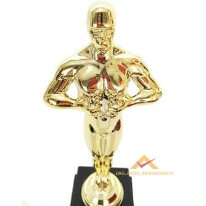 OSCAR HEYKELCİĞİ 28 CM YILIN EN İYİ ANNESİNE