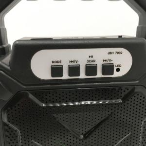 Şarjlı Led Işıklı Kablosuz Bluetooth Hoparlör Usb Girişli JB-7002