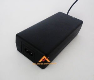 12 VOLT 7 AMPER AC-DC SWİTCH MODLU ADAPTÖR