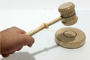 AHŞAP TOKMAK SETİ ALTLIKLI AHŞAP HAKİM TOKMAĞI