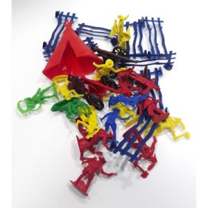 31 Parça Küçük Farklı Renkte Kaliteli Plastikten Kovboy Figür Seti Çitler, Top ve Kabile Çadırıyla
