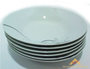 18CM LÜX KALİTELİ PORSELEN DESENLİ YEMEK TABAĞI