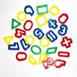 Play-Dough Rakam ve Geometrik Şekil Kalıplı 3 Hamur ile Oyun Seti