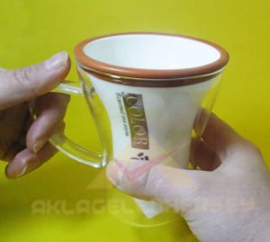 PORSELEN SÜZGEÇLİ CAM GÖVDELİ BİTKİ ÇAYI KUPASI
