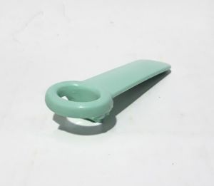 Kaliteli Plastikten Üretilmiş Dayanıklı ve Pratik Kavanoz ve Şişe Kapağı Açacağı (13cm Uzunluğunda)