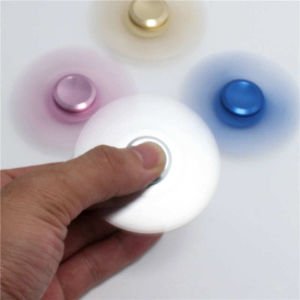 Metal Kutulu Metal Stres Çarkı Çelik Rulmanlı Orjinal Hand Spinner 3 Kanatlı Süper Anti Stres Çarkı