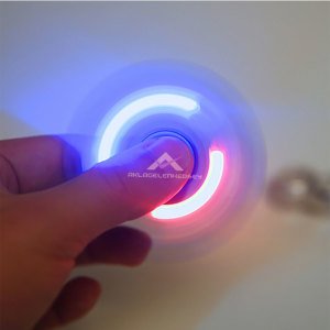 Metal Kutulu Işıklı Metal Stres Çarkı Çelik Rulmanlı Orjinal Hand Spinner Süper Dönüşlü Işıklı Çark