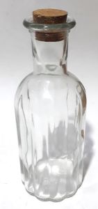 Kaliteli Sağlam Camdan Üretim 19x7,5x7,5cm Boyutunda Kıvrımlı Şişe